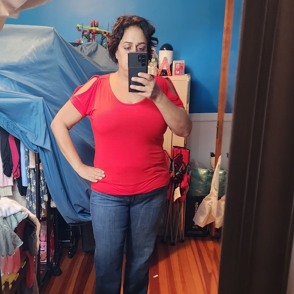NY&C red top